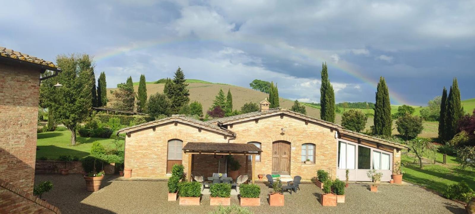 Agriturismo San Pierino Monteroni dʼArbia Exterior foto